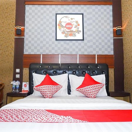 פורווקרטו Oyo 822 Hotel Mukti Jaya מראה חיצוני תמונה