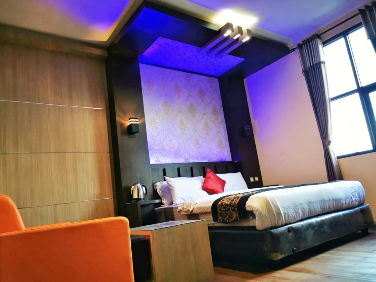 פורווקרטו Oyo 822 Hotel Mukti Jaya מראה חיצוני תמונה