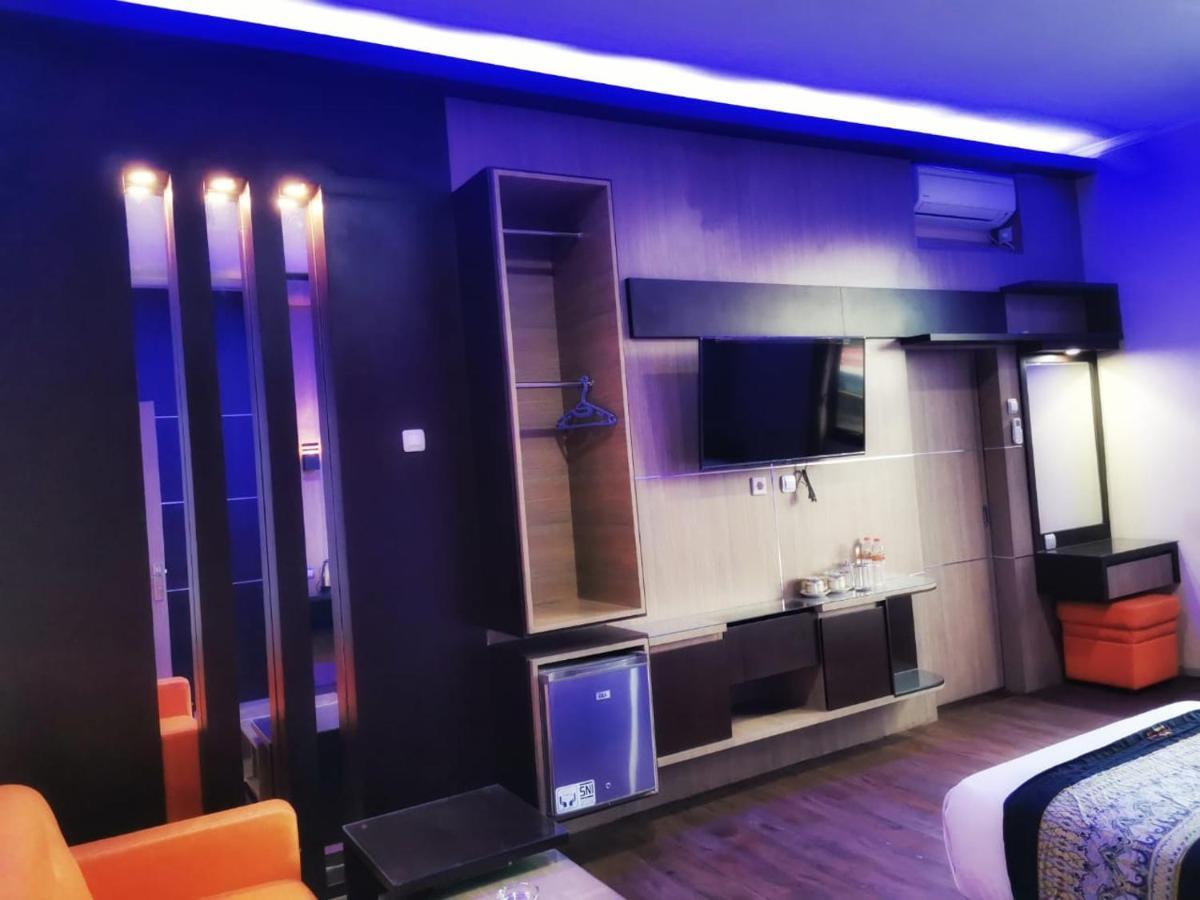 פורווקרטו Oyo 822 Hotel Mukti Jaya מראה חיצוני תמונה