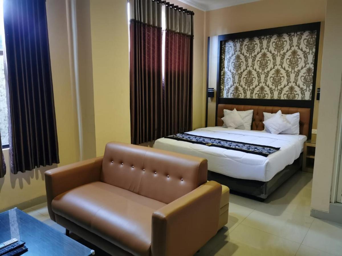 פורווקרטו Oyo 822 Hotel Mukti Jaya מראה חיצוני תמונה