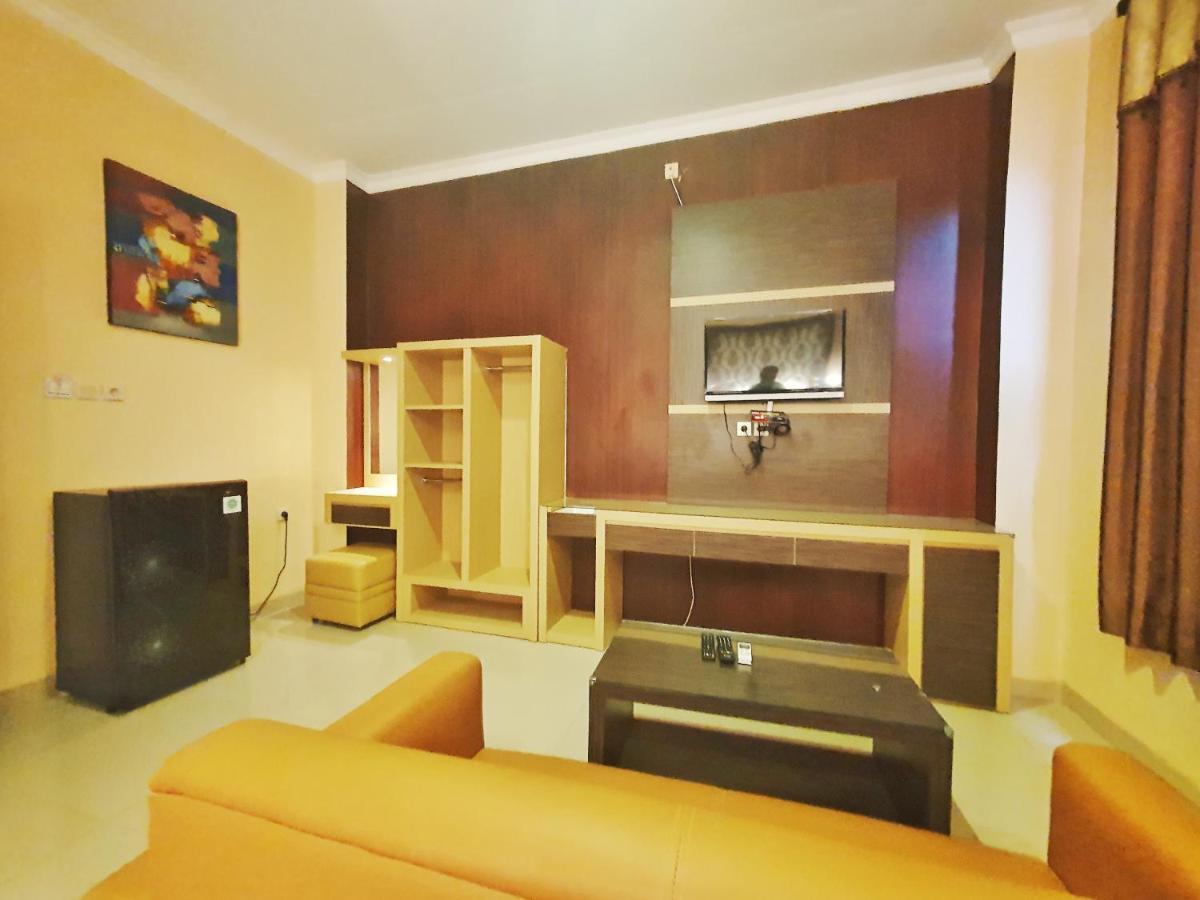 פורווקרטו Oyo 822 Hotel Mukti Jaya מראה חיצוני תמונה
