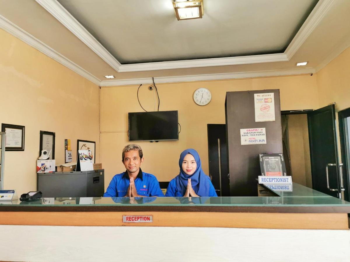 פורווקרטו Oyo 822 Hotel Mukti Jaya מראה חיצוני תמונה